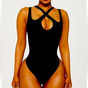 Just enough seamless bodysuit black